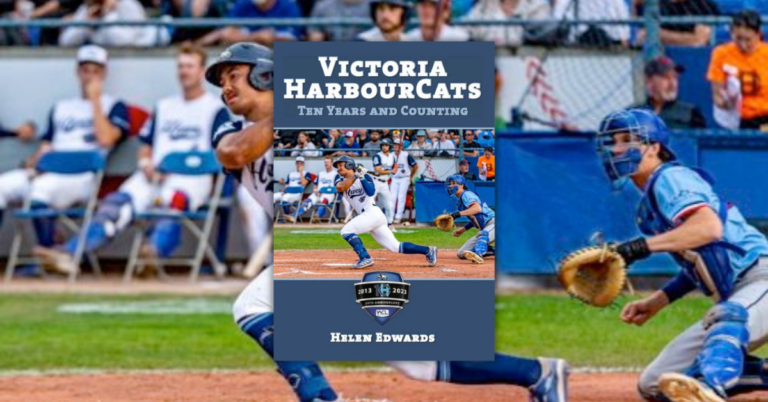 Victoria HarbourCats by Helen Edwards